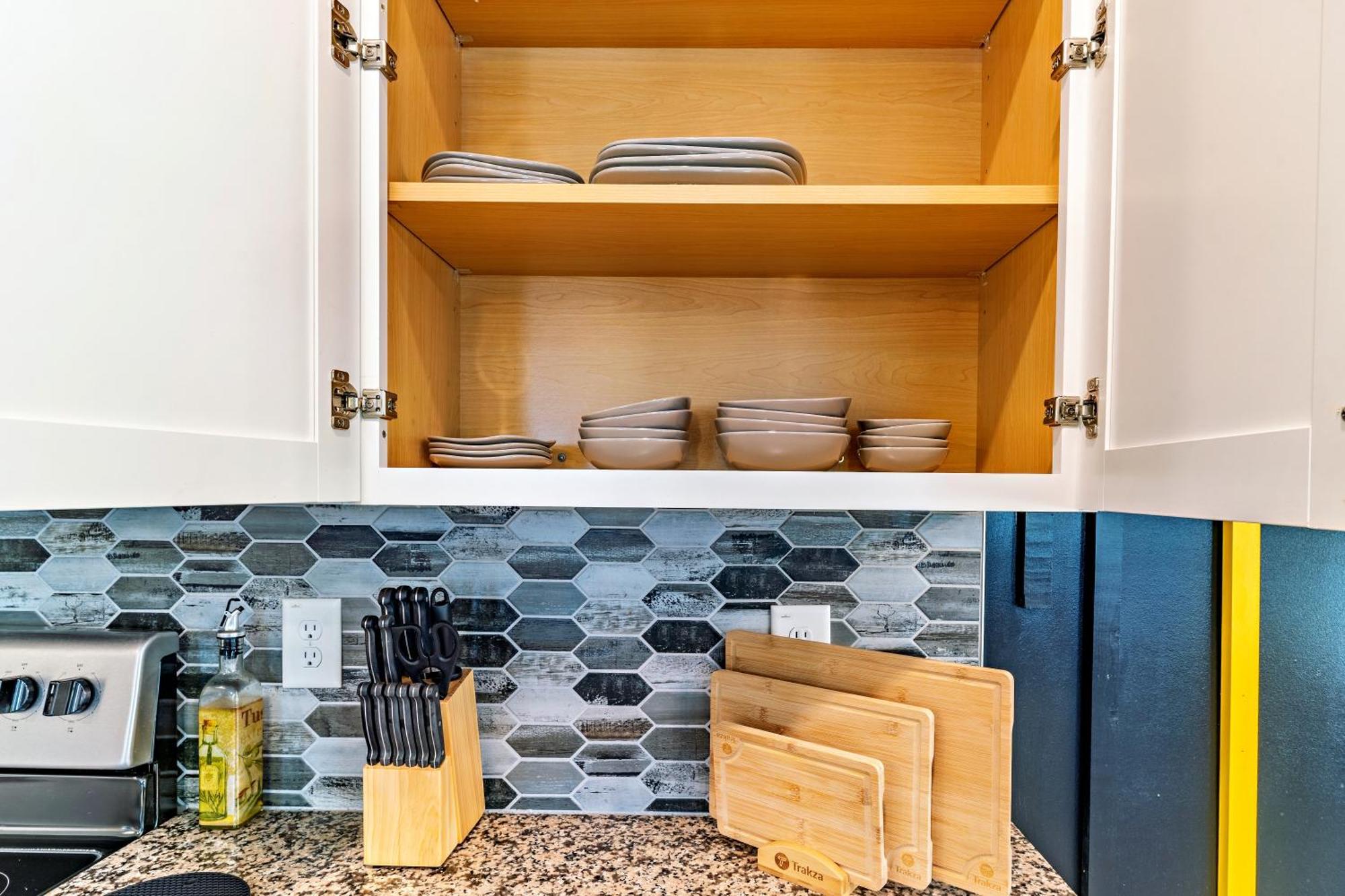 הוילה Raleigh Luxe Family Retreat- 15 Min To Downtown, Kids Gear, Fast Wifi For Wfh, Ev & Pet Friendly מראה חיצוני תמונה