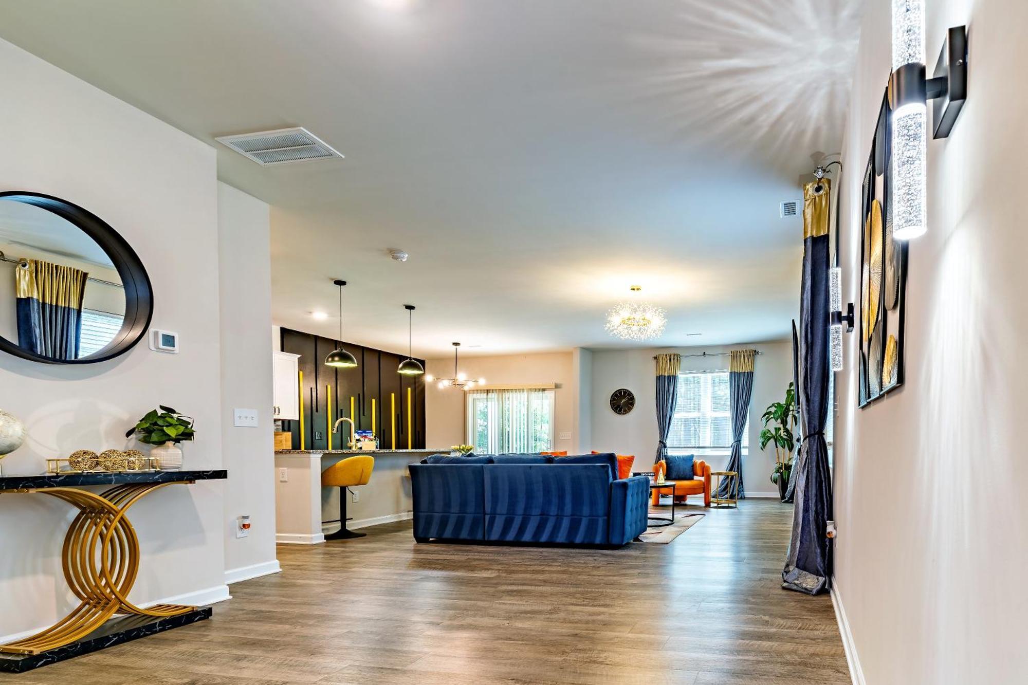 הוילה Raleigh Luxe Family Retreat- 15 Min To Downtown, Kids Gear, Fast Wifi For Wfh, Ev & Pet Friendly מראה חיצוני תמונה