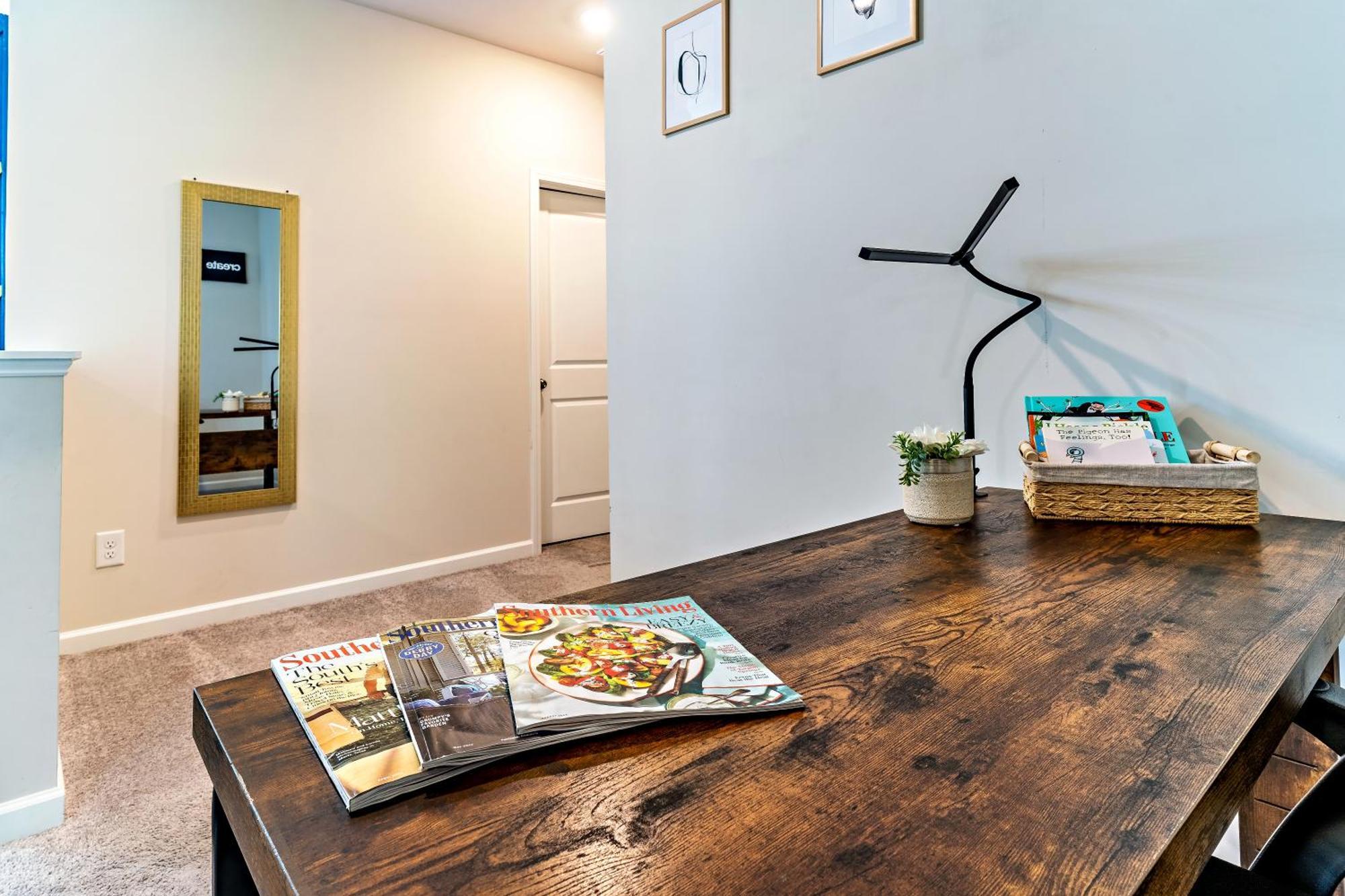 הוילה Raleigh Luxe Family Retreat- 15 Min To Downtown, Kids Gear, Fast Wifi For Wfh, Ev & Pet Friendly מראה חיצוני תמונה