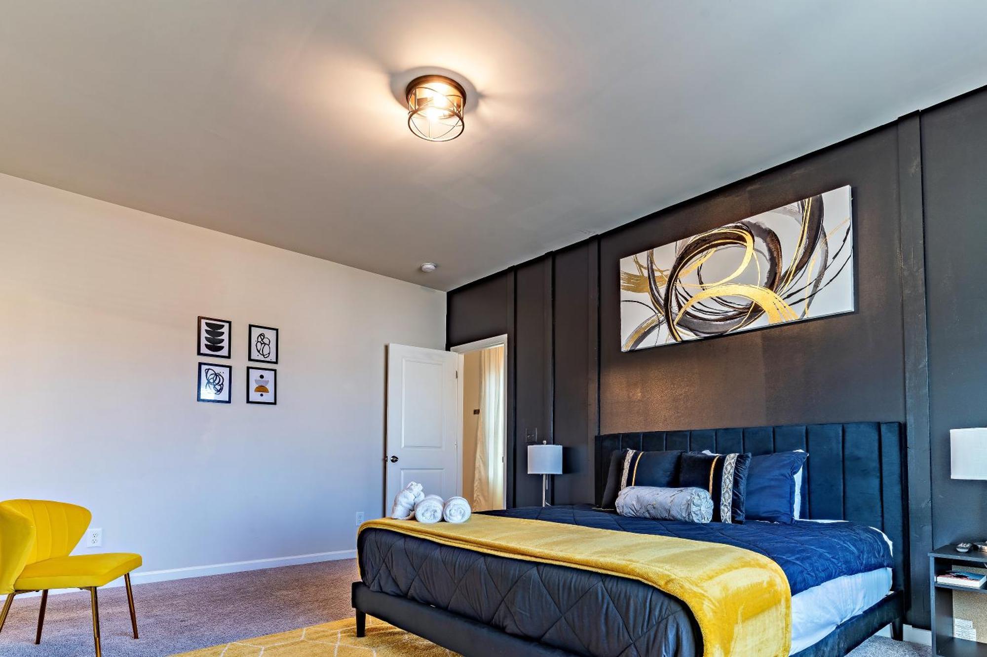 הוילה Raleigh Luxe Family Retreat- 15 Min To Downtown, Kids Gear, Fast Wifi For Wfh, Ev & Pet Friendly מראה חיצוני תמונה